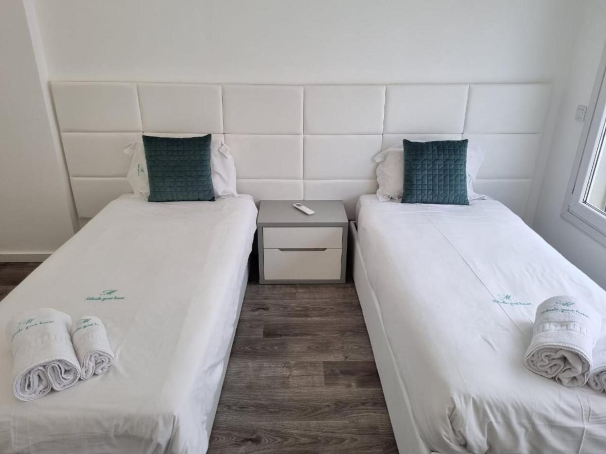 Mikaela Guest House 2 Ramada Екстериор снимка