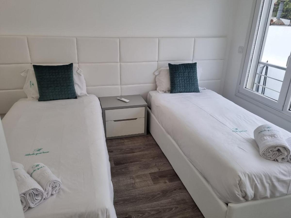 Mikaela Guest House 2 Ramada Екстериор снимка